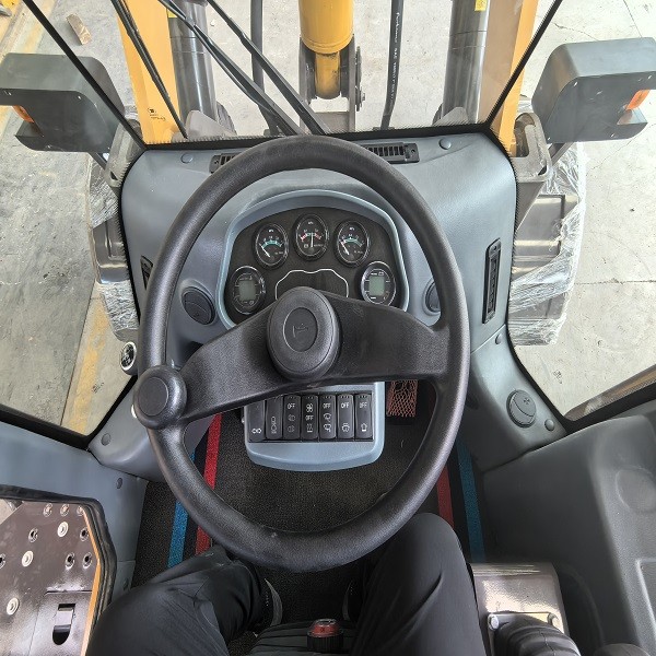 d4f4085cc46a22793d79c073ff73b77d.jpg
